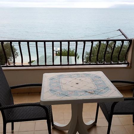 Apartments By The Sea Tucepi, Makarska - 2699 מראה חיצוני תמונה