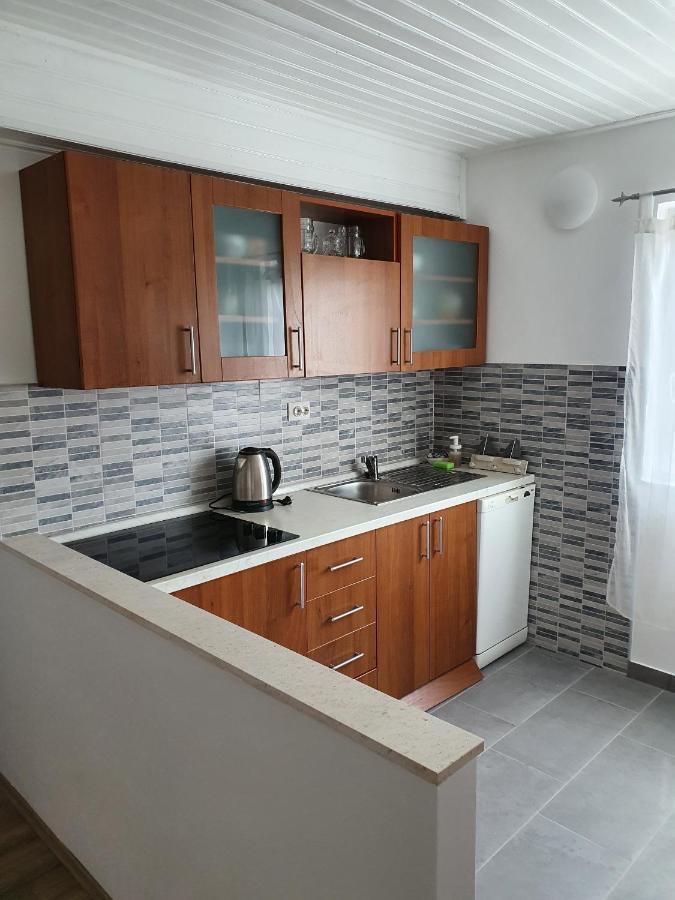 Apartments By The Sea Tucepi, Makarska - 2699 מראה חיצוני תמונה